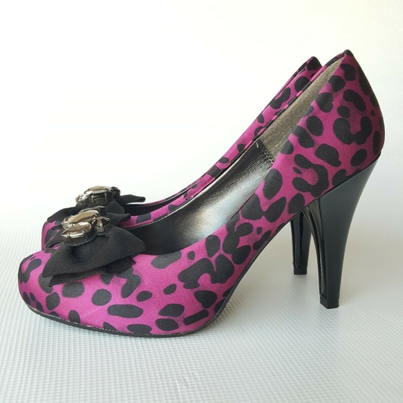 Candie’s Satin Purple Leopard Print Pumps Size 8.5 - Picture 4 of 8